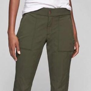 Athleta Trekkie Crop Pant 2P